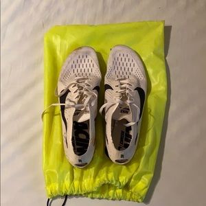 Nike Victory 3 Distance track spikes